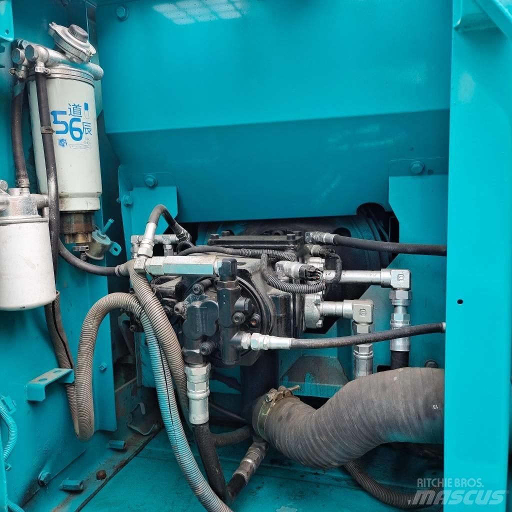 Kobelco SK 140 Lánctalpas kotrók