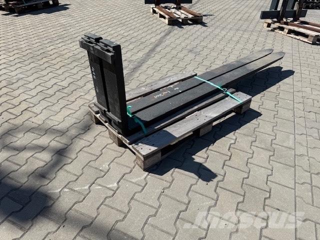 Linde 2400 MM Villák