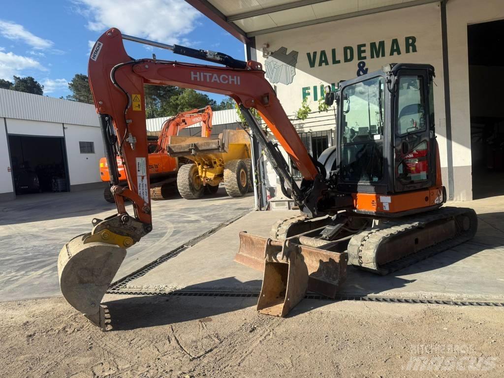 Hitachi ZX 48 U Mini kotrók < 7t