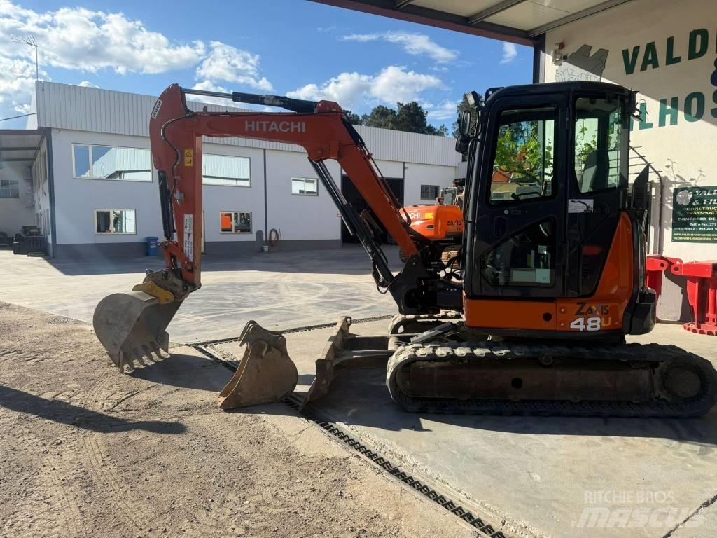 Hitachi ZX 48 U Mini kotrók < 7t