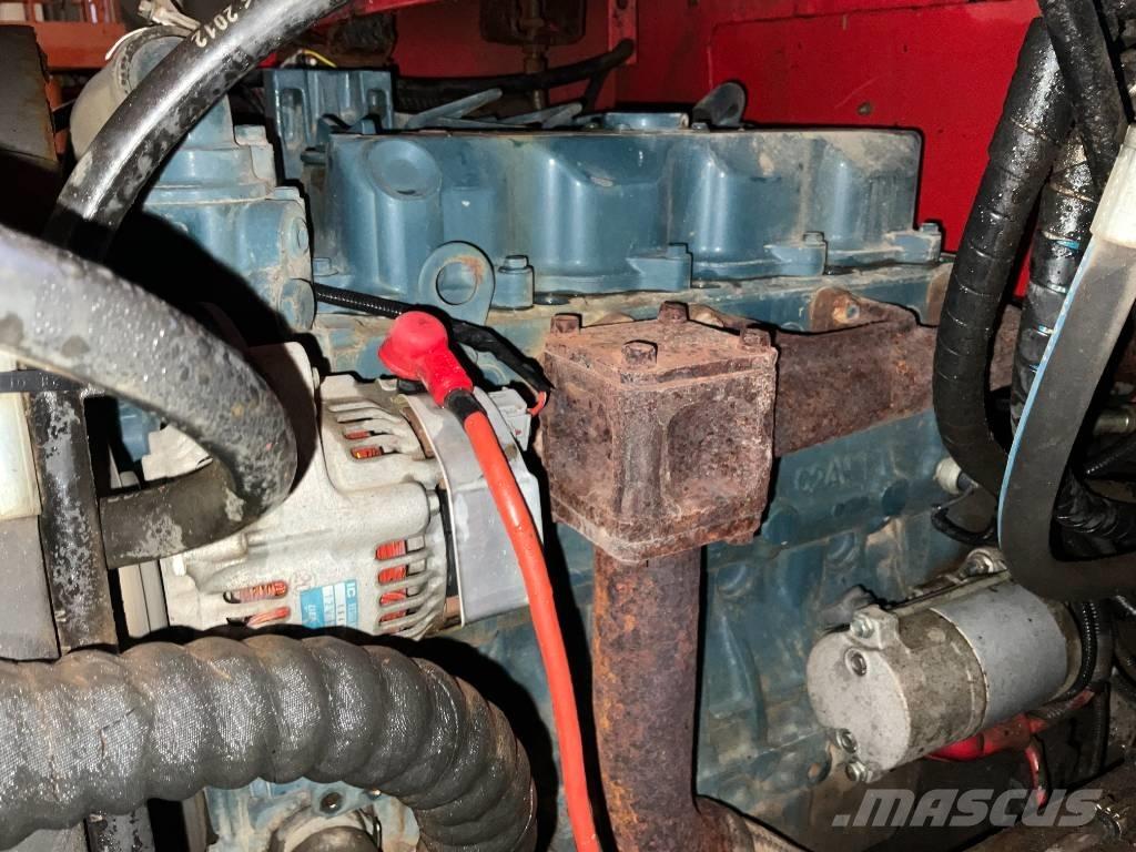 Ausa D 400 AH G Mezei dömperek