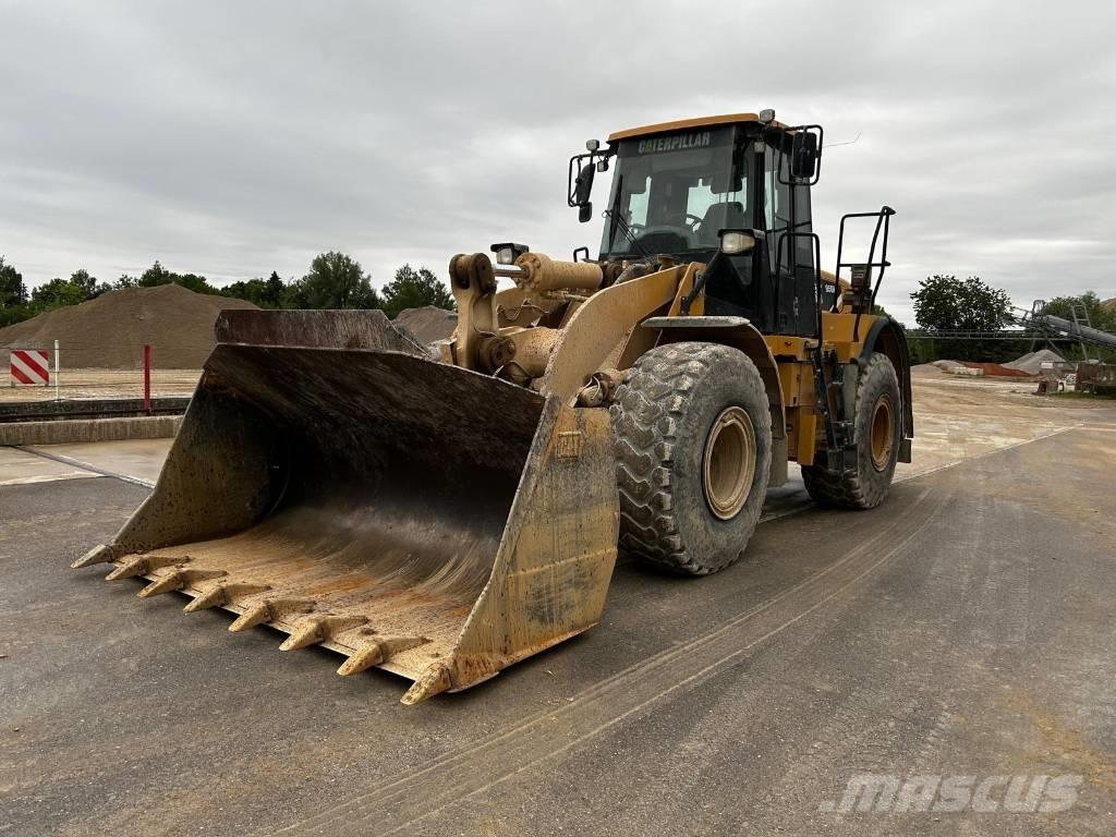 CAT CAT 950H Gumikerekes homlokrakodók