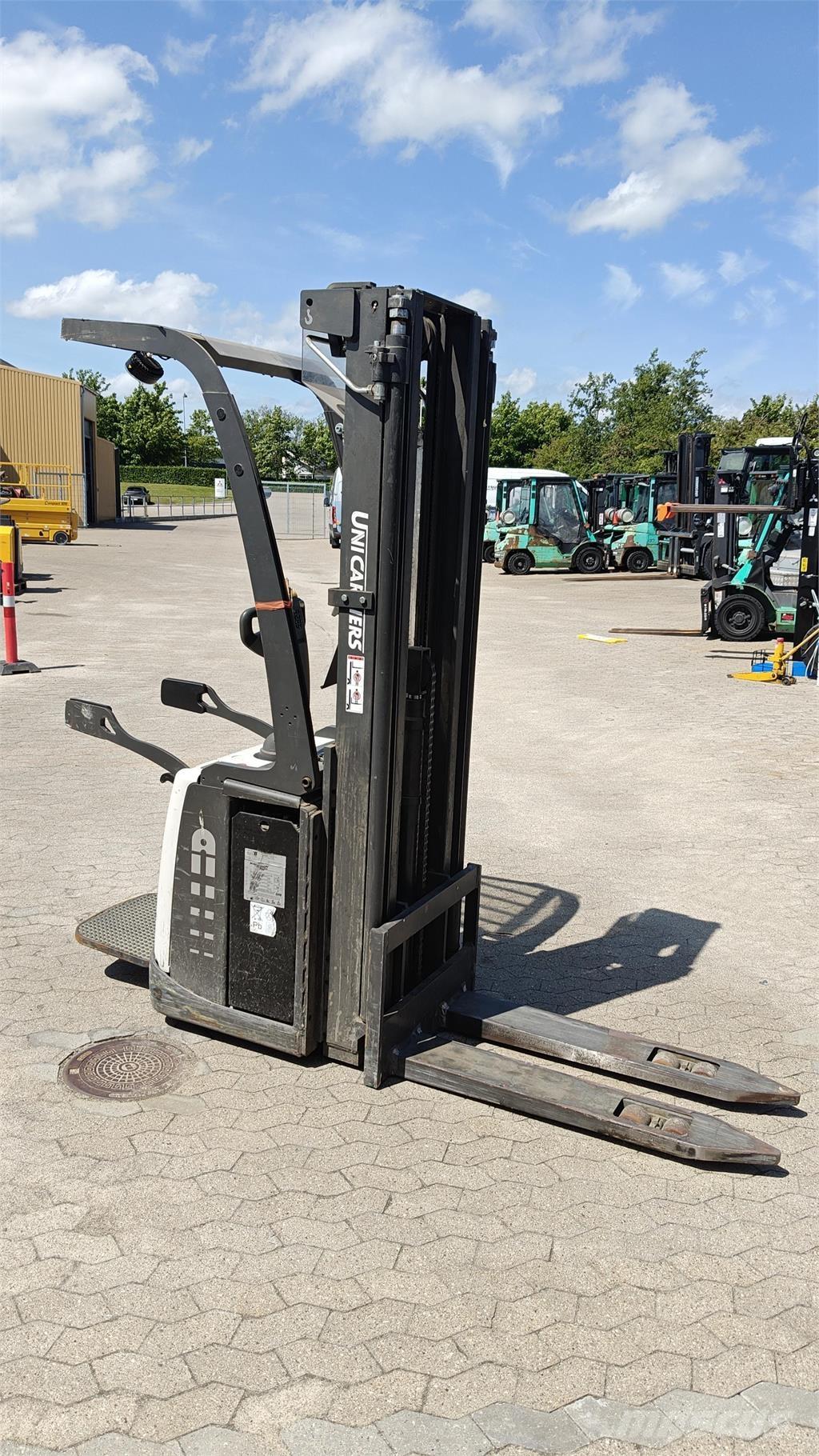 Atlet PSP160 Elektromos gyalogkíséretű targoncák