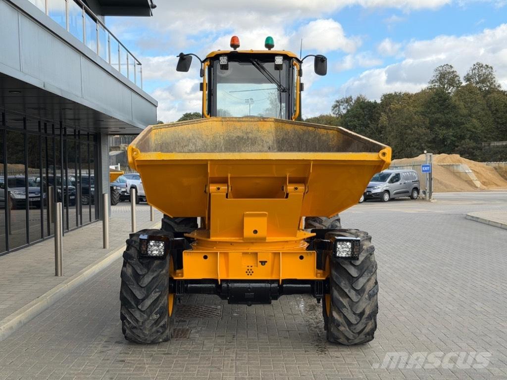 JCB 6 ST Mezei dömperek