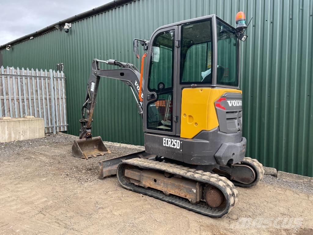 Volvo ECR 25 D Mini kotrók < 7t
