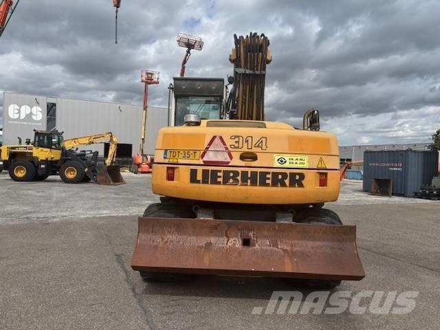 Liebherr A 314 Gumikerekes kotrók