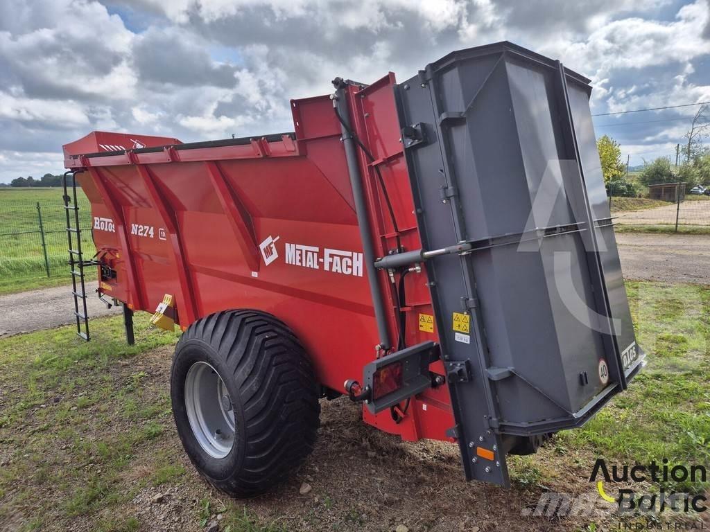 Metal-Fach N274 Trágyaszóró