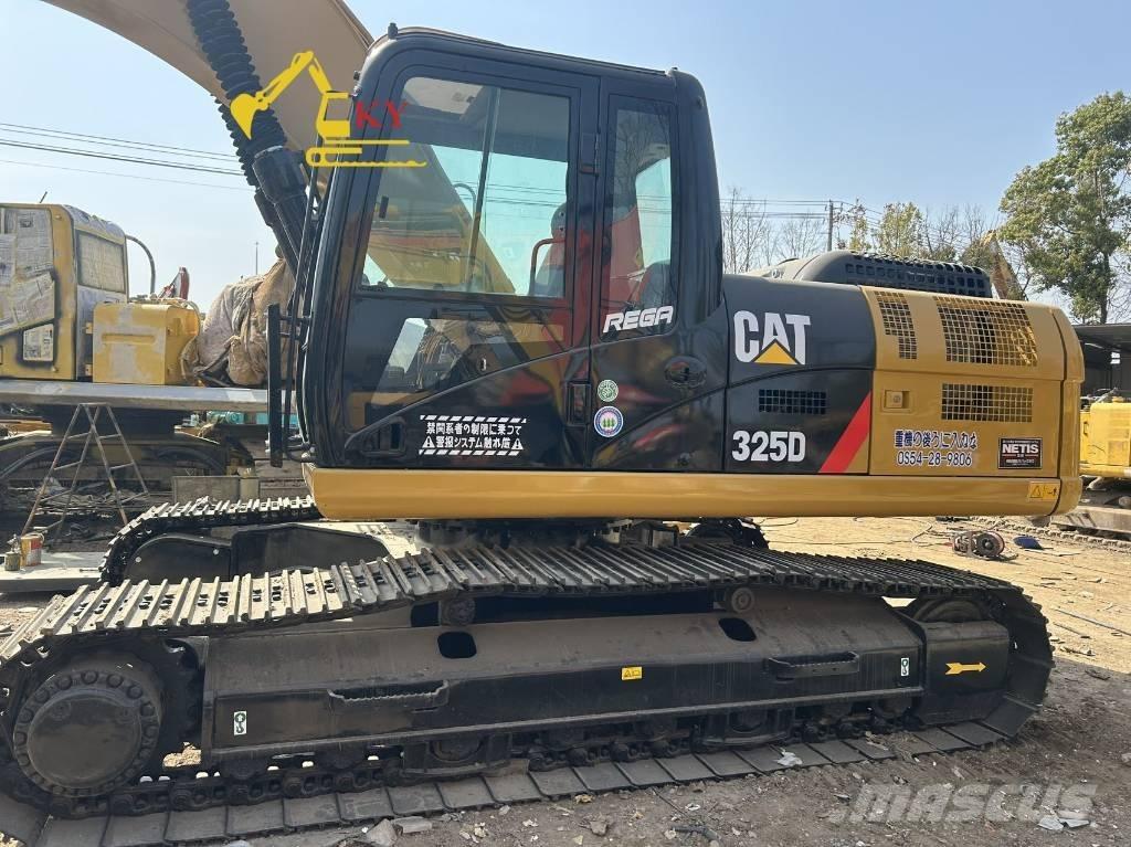 CAT 325 Lánctalpas kotrók