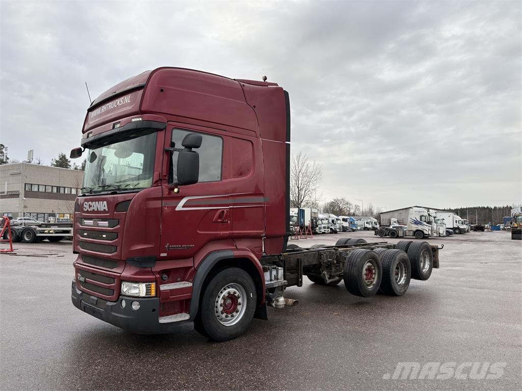 Scania R450 8x2/4 Fülkés alváz