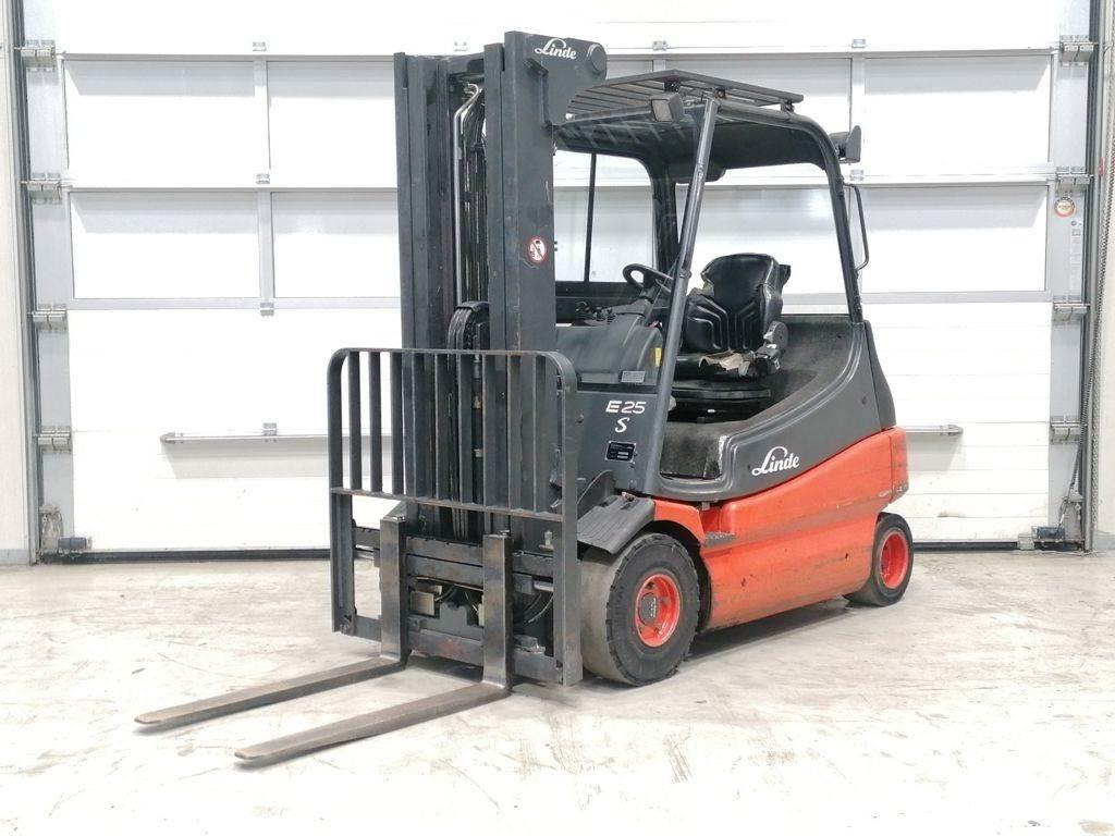Linde E25-03 Elektromos targoncák