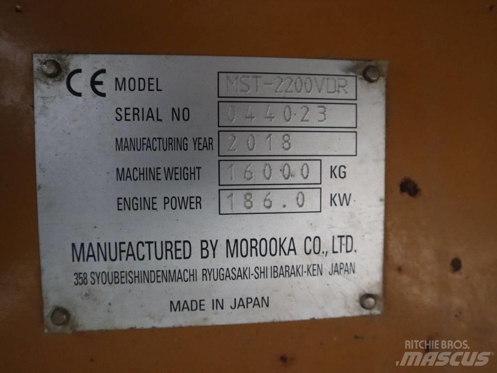 Morooka MST 2200 VDR Lánctalpas dömperek