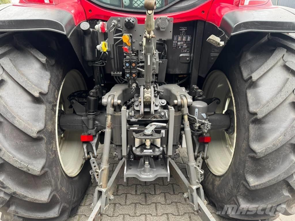 Valtra G105 H Traktorok