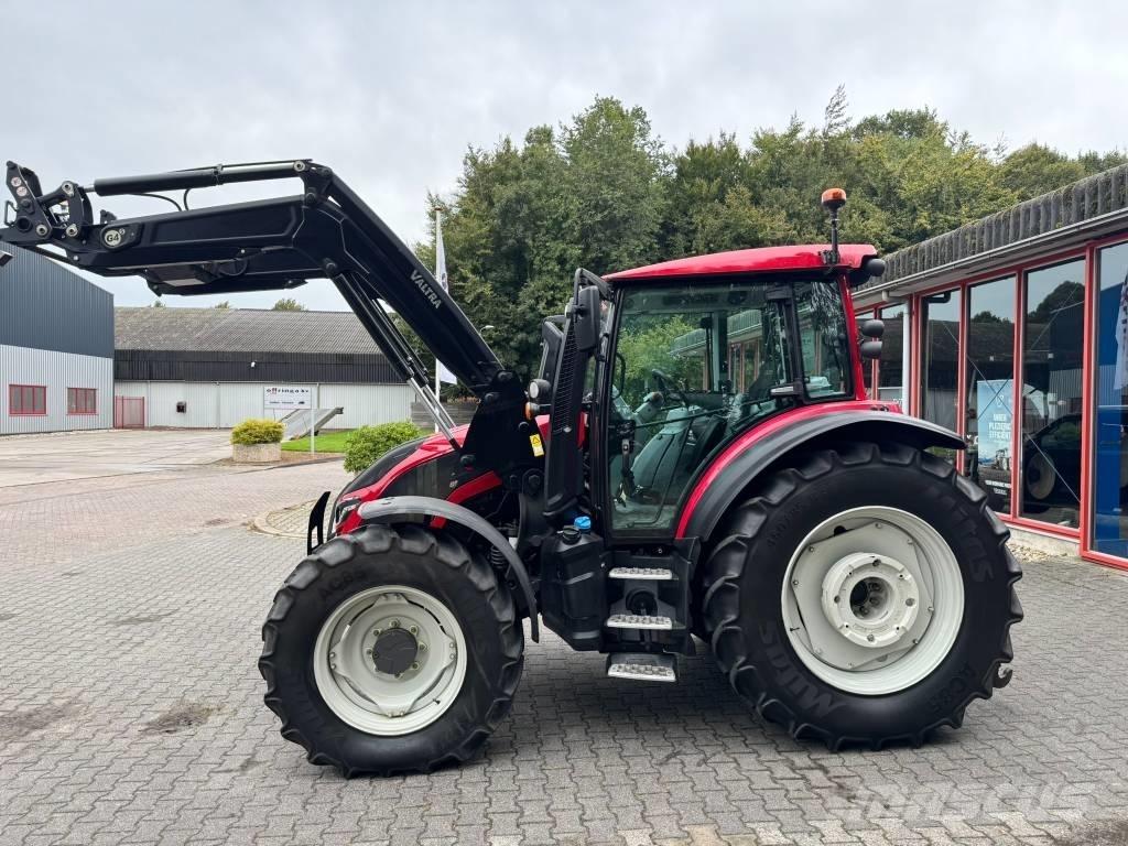 Valtra G105 H Traktorok