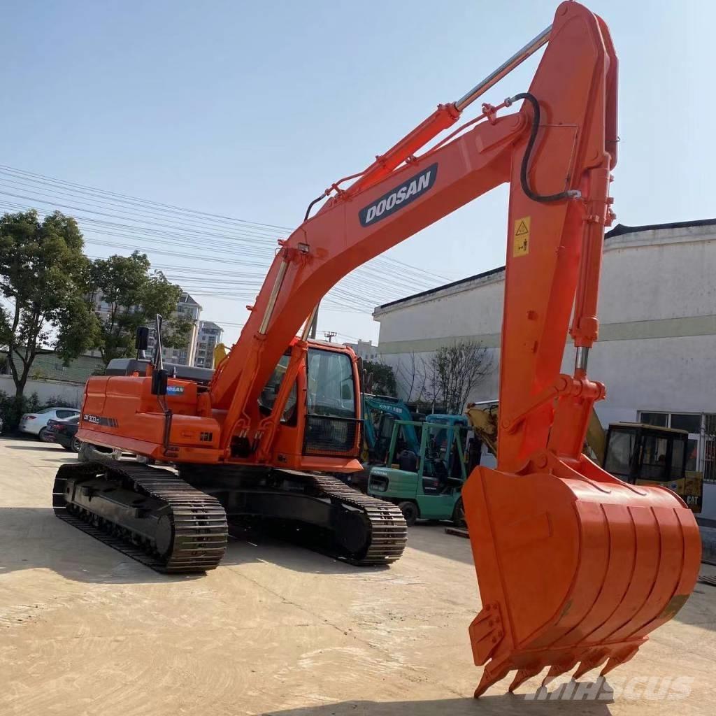 Doosan DX 300 LC Lánctalpas kotrók