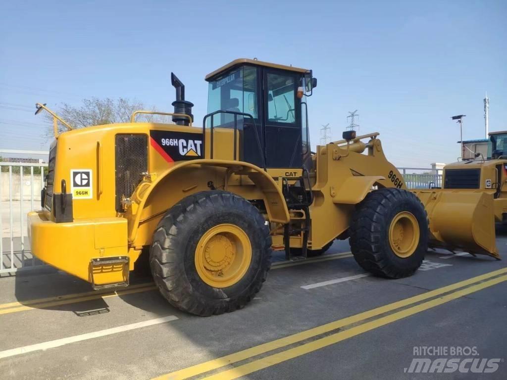CAT 950 H Gumikerekes homlokrakodók