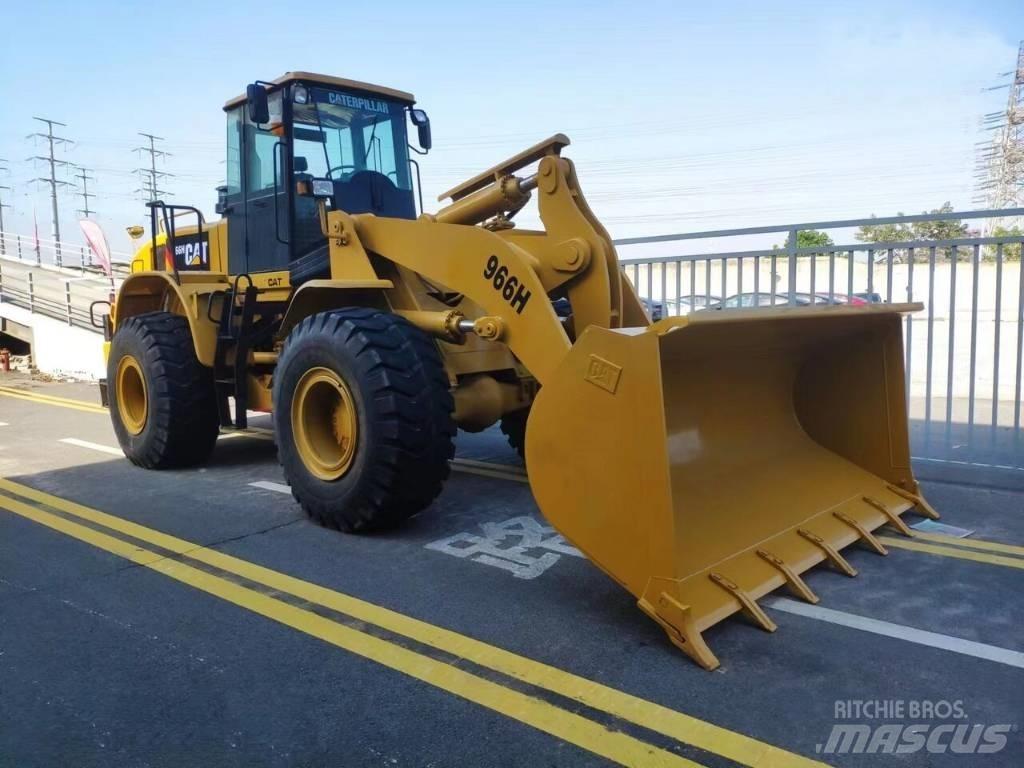 CAT 950 H Gumikerekes homlokrakodók