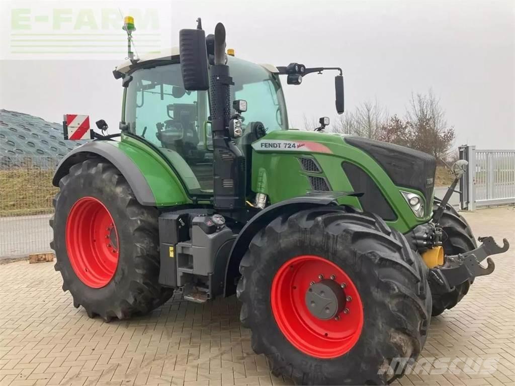Fendt 724 s4 profi+ Traktorok