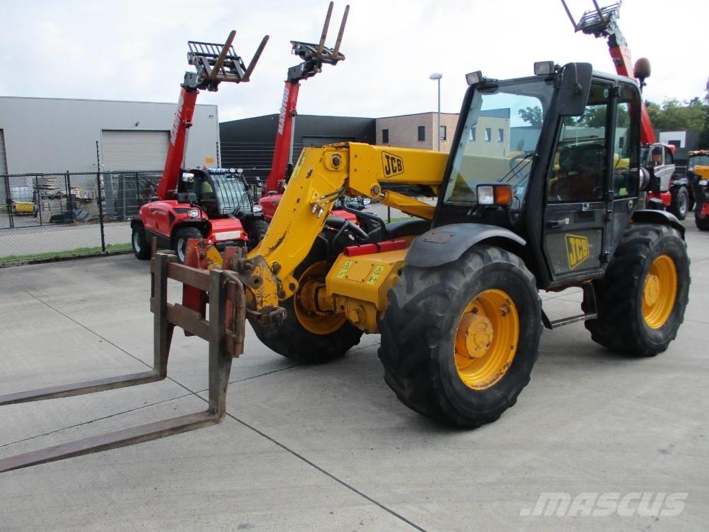 JCB 526 S (628) Teleszkópos rakodók