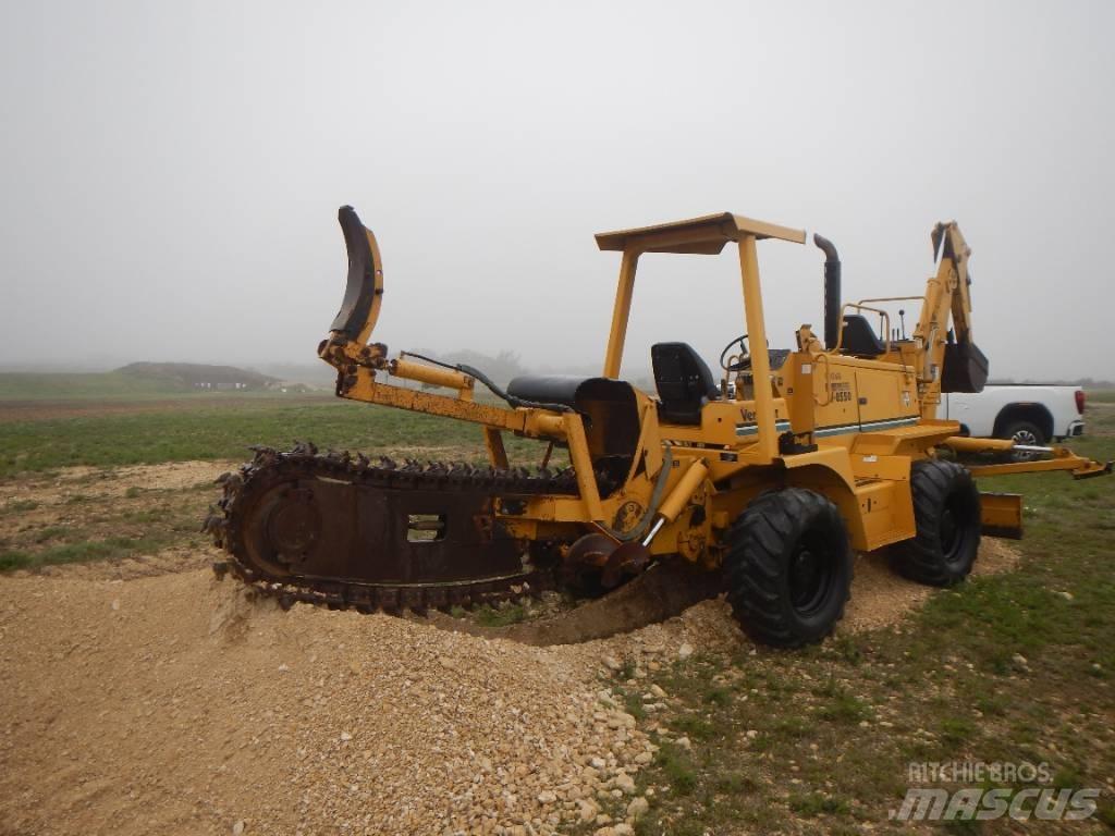 Vermeer V8550 Árokásók
