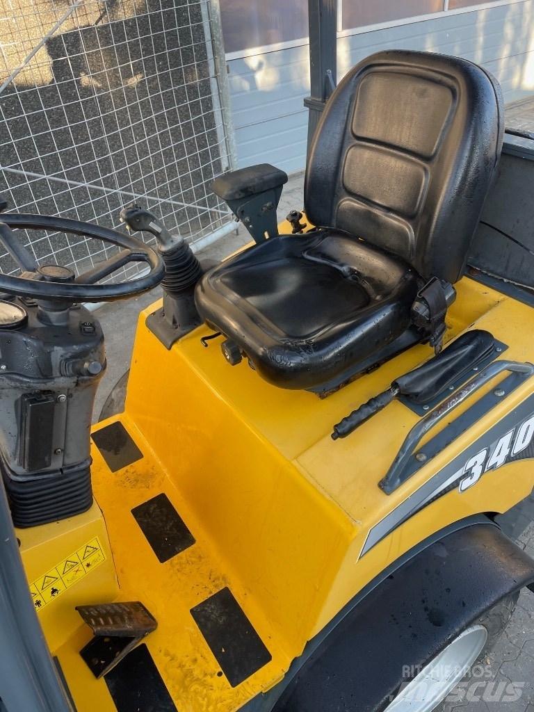 Gehl AL340 Mini homlokrakodók