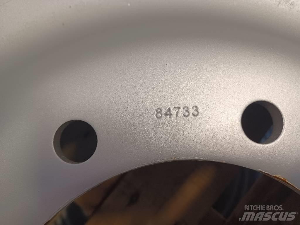 GKN 20x28 vanteet Gumiabroncsok, kerekek és felnik