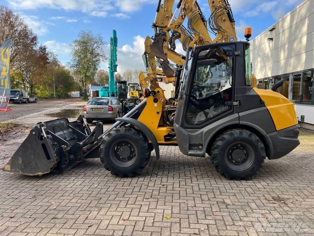 Mecalac AX850 Gumikerekes homlokrakodók