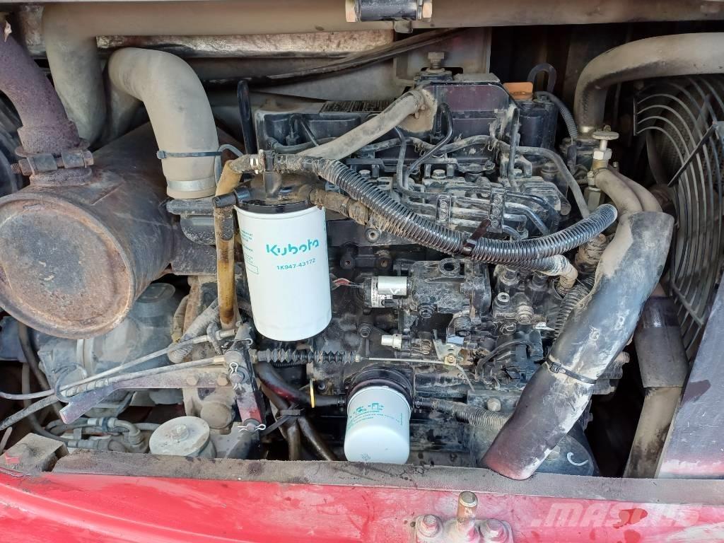 Takeuchi TB 250 Mini kotrók < 7t