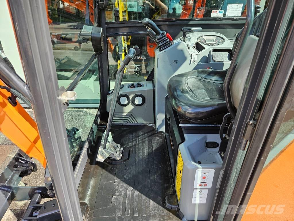 Doosan DX 19 Mini kotrók < 7t