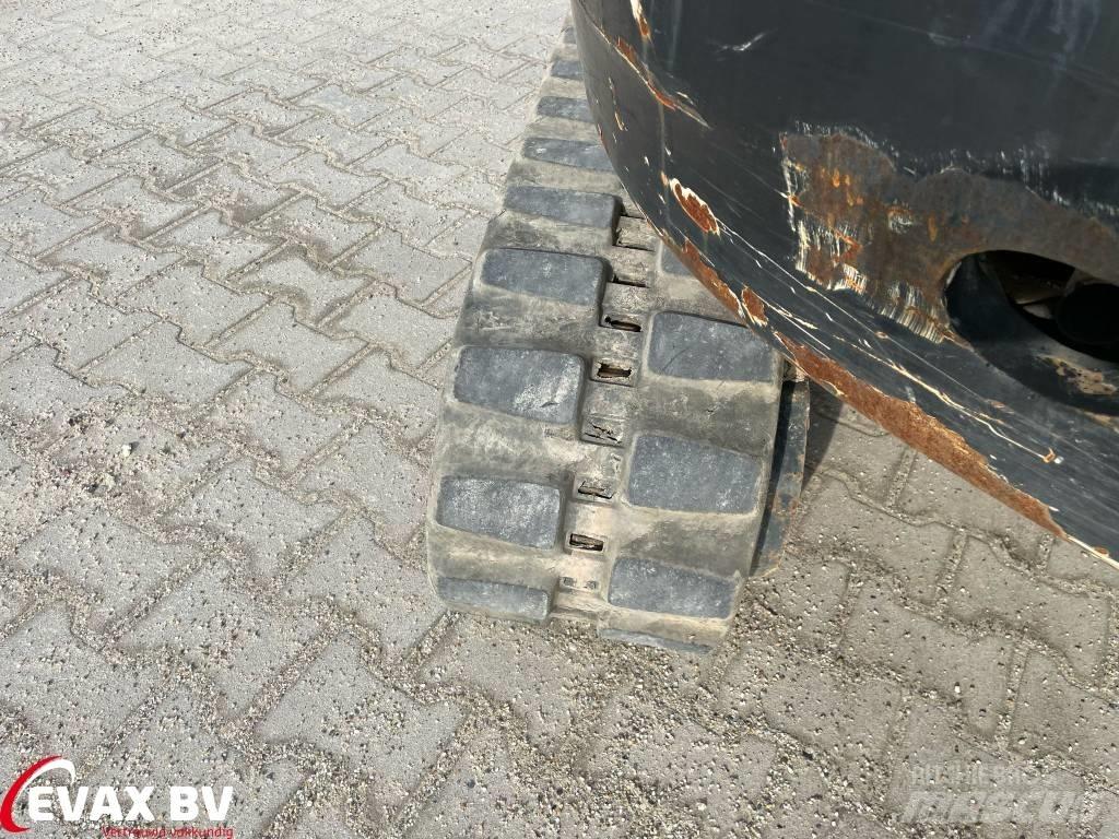 JCB 8026 CTS Mini kotrók < 7t