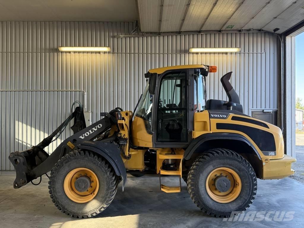 Volvo L 45 G TP/S Gumikerekes homlokrakodók