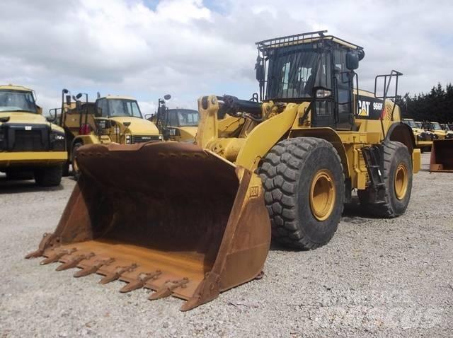 CAT 966 K Gumikerekes homlokrakodók