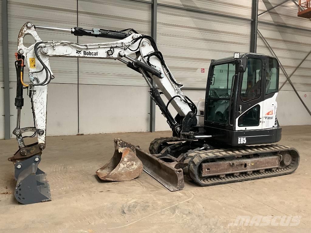 Bobcat E 85 Közepes (midi) kotrók 7 t - 12 t