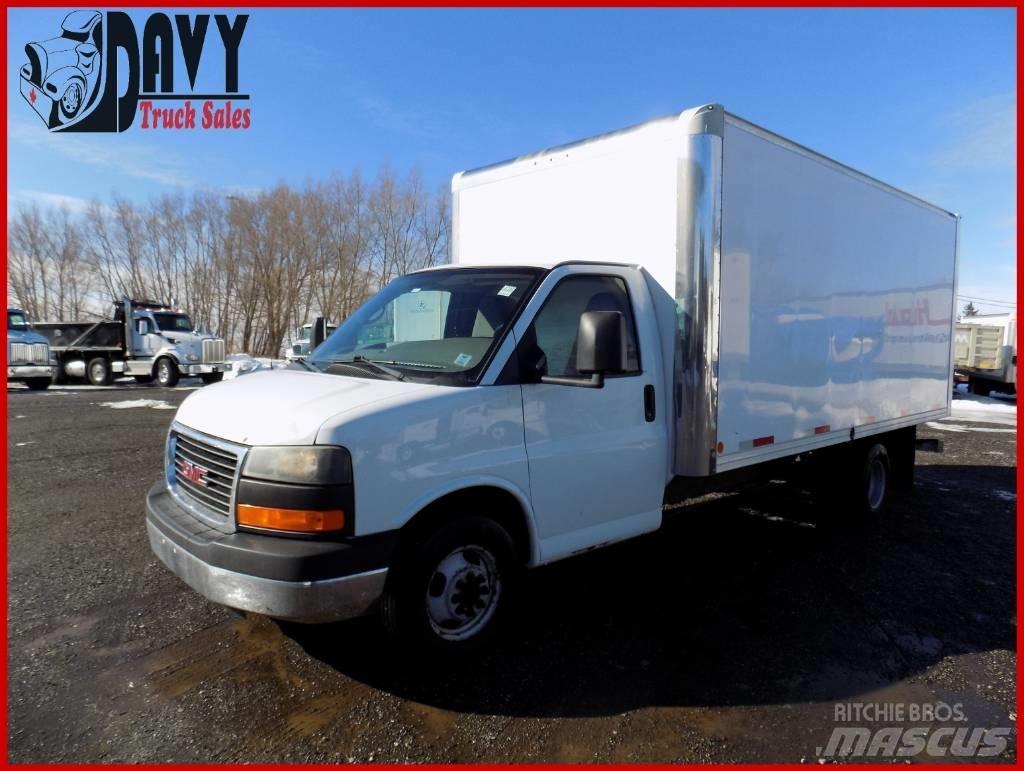 GMC Savana Dobozos teherautók