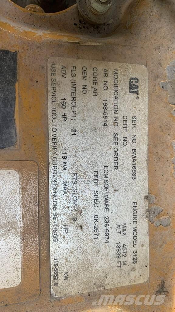 CAT 938G II NVT Gumikerekes homlokrakodók