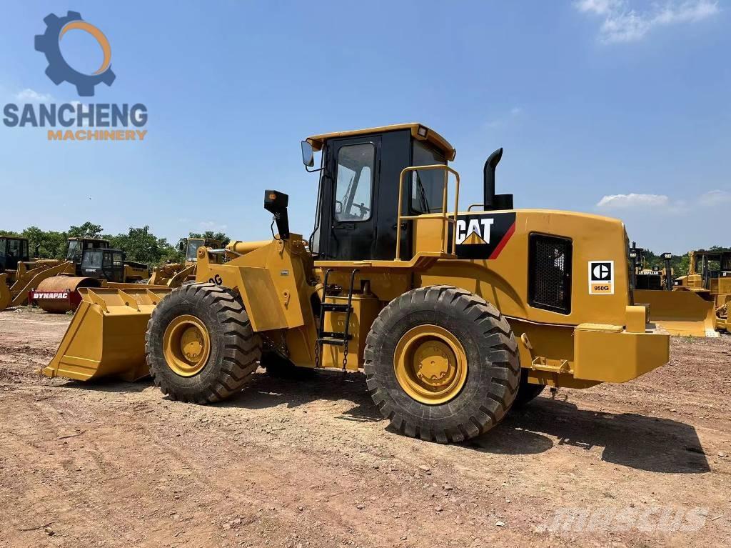 CAT 950G Gumikerekes homlokrakodók