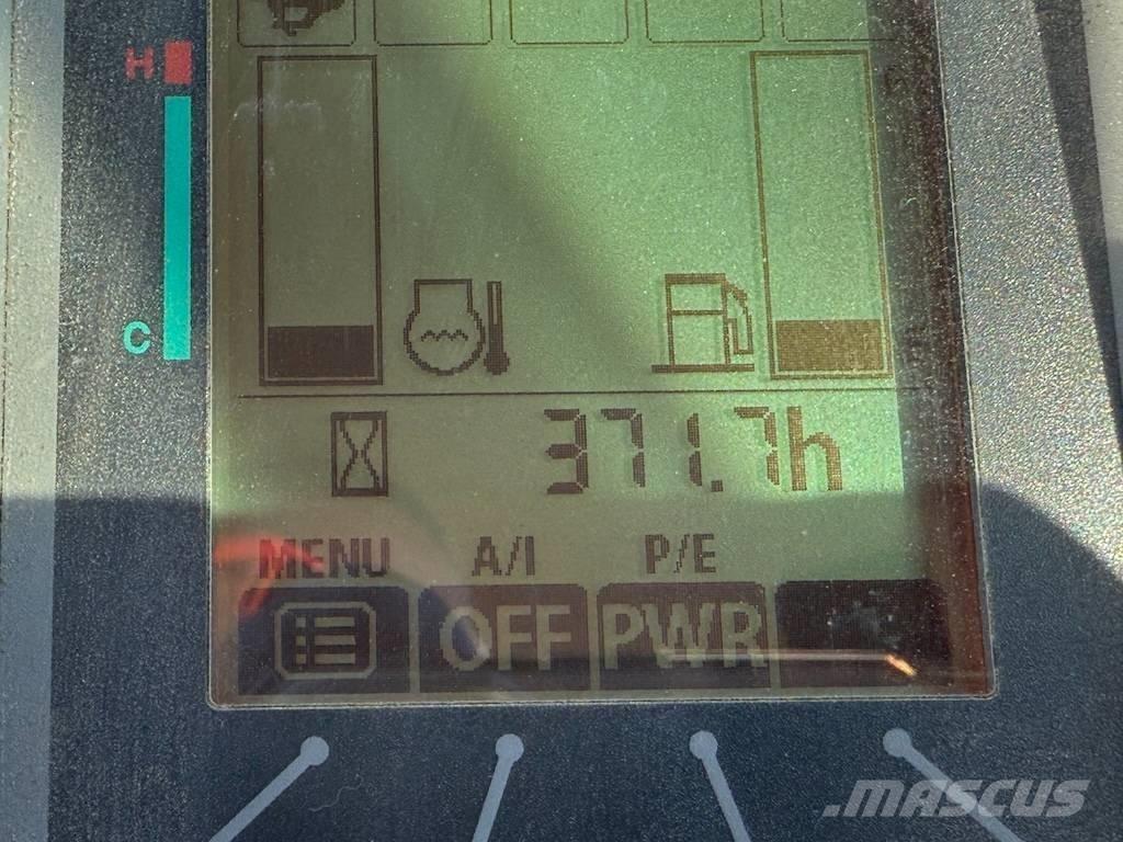 John Deere 30G Mini kotrók < 7t