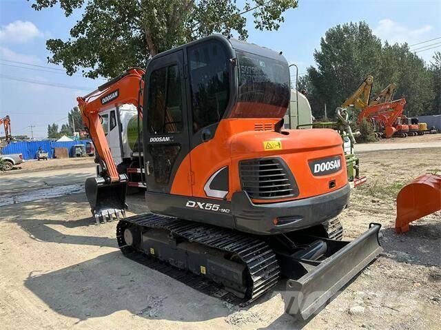 Doosan DX55 Mini kotrók < 7t