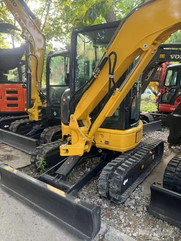 Komatsu PC 35 MR-3 Mini kotrók < 7t