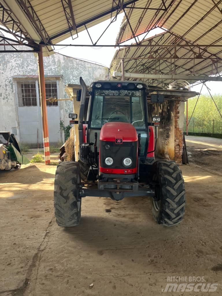 Massey Ferguson 5435 Traktorok