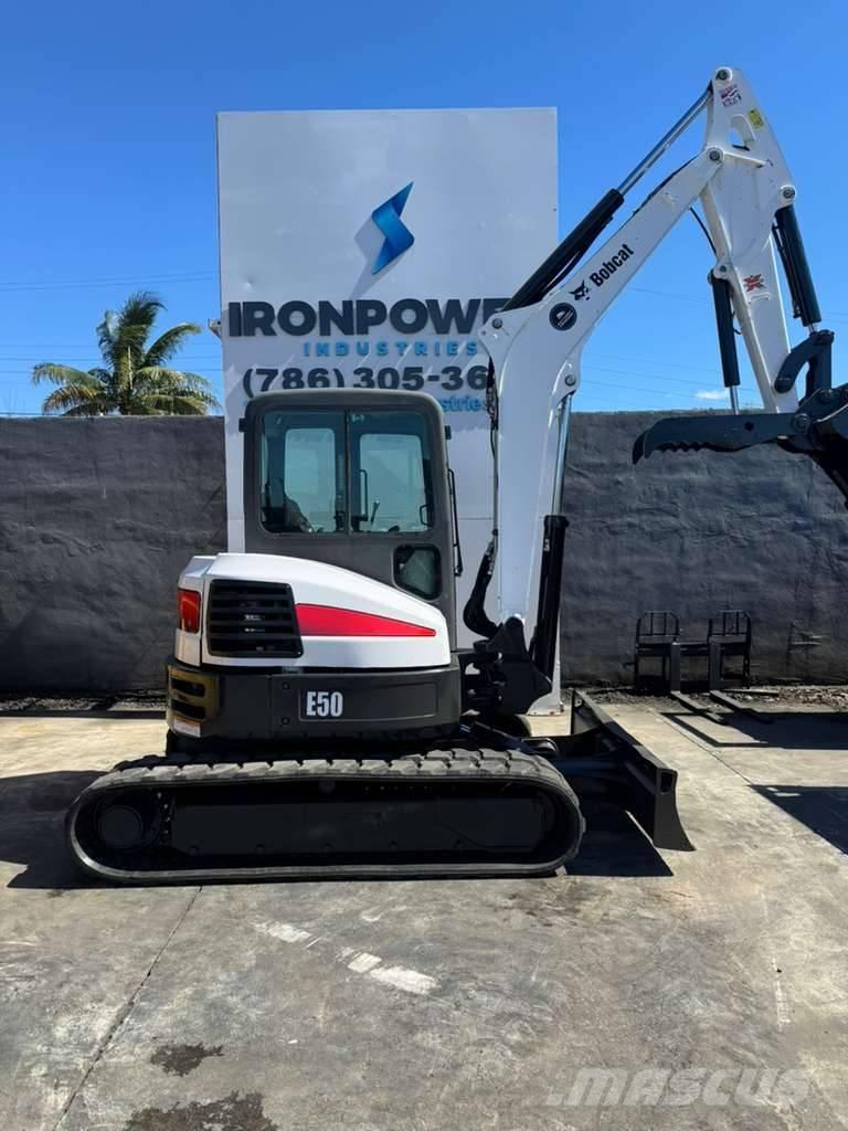 Bobcat E 50 Mini kotrók < 7t