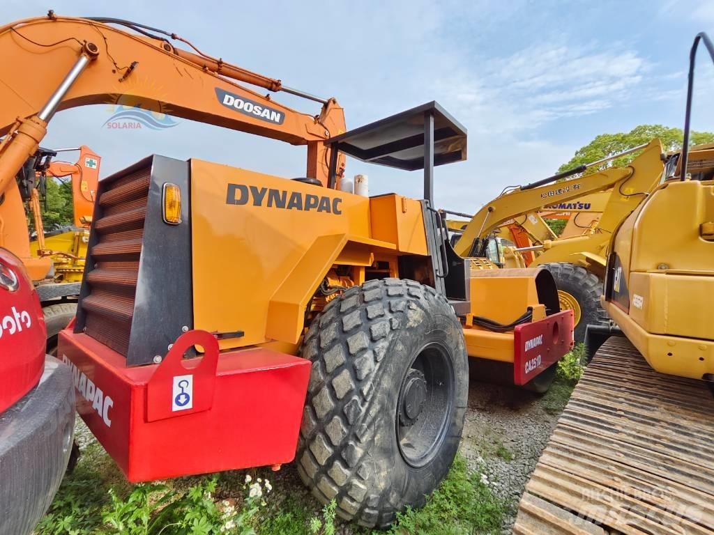 Dynapac CA 251 D Egydobos hengerek