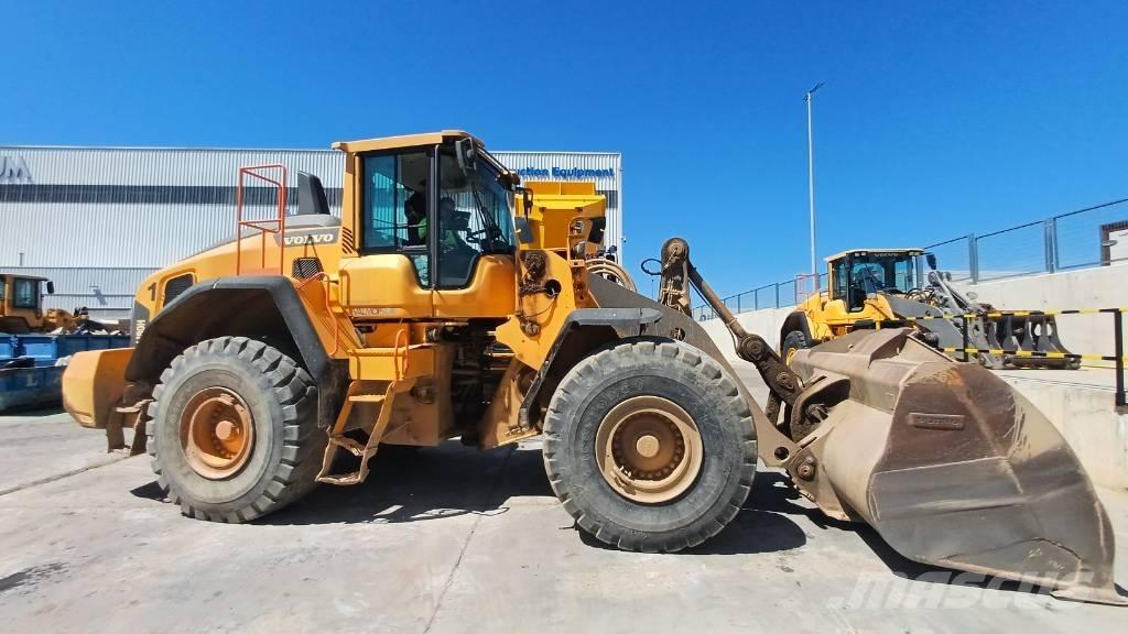 Volvo L 180 H Gumikerekes homlokrakodók