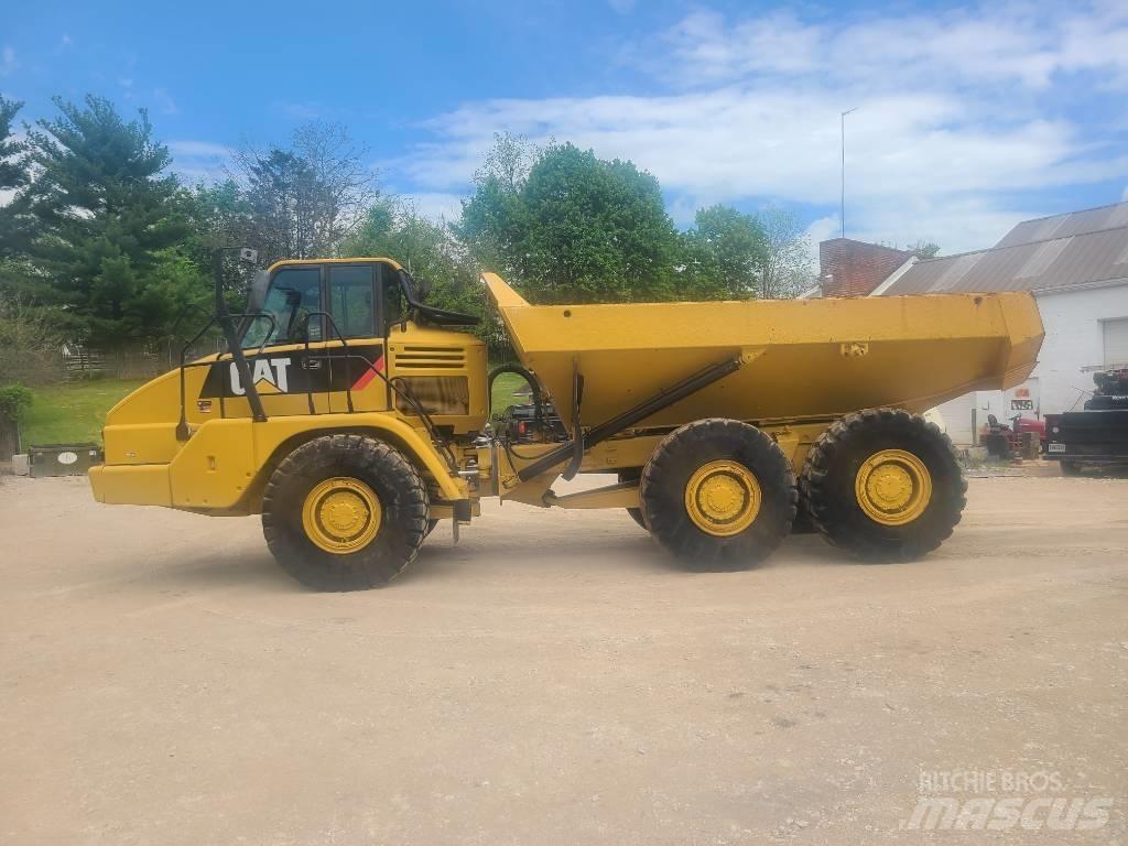 CAT 725 Csuklósdömperek
