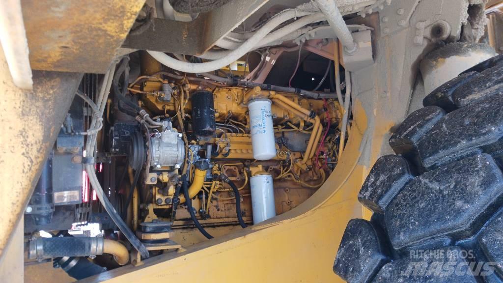 Komatsu 405 Nehézdömper