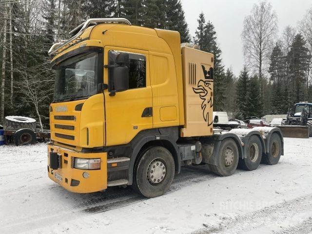 Scania R580 8x4/4 Nyergesvontatók