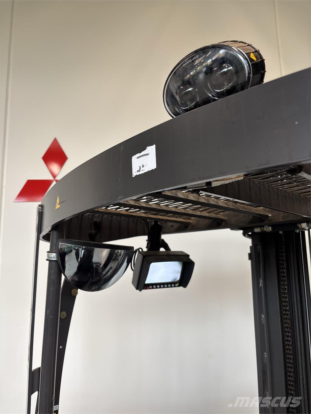 Atlet UMS160 Tolóoszlopos targonca