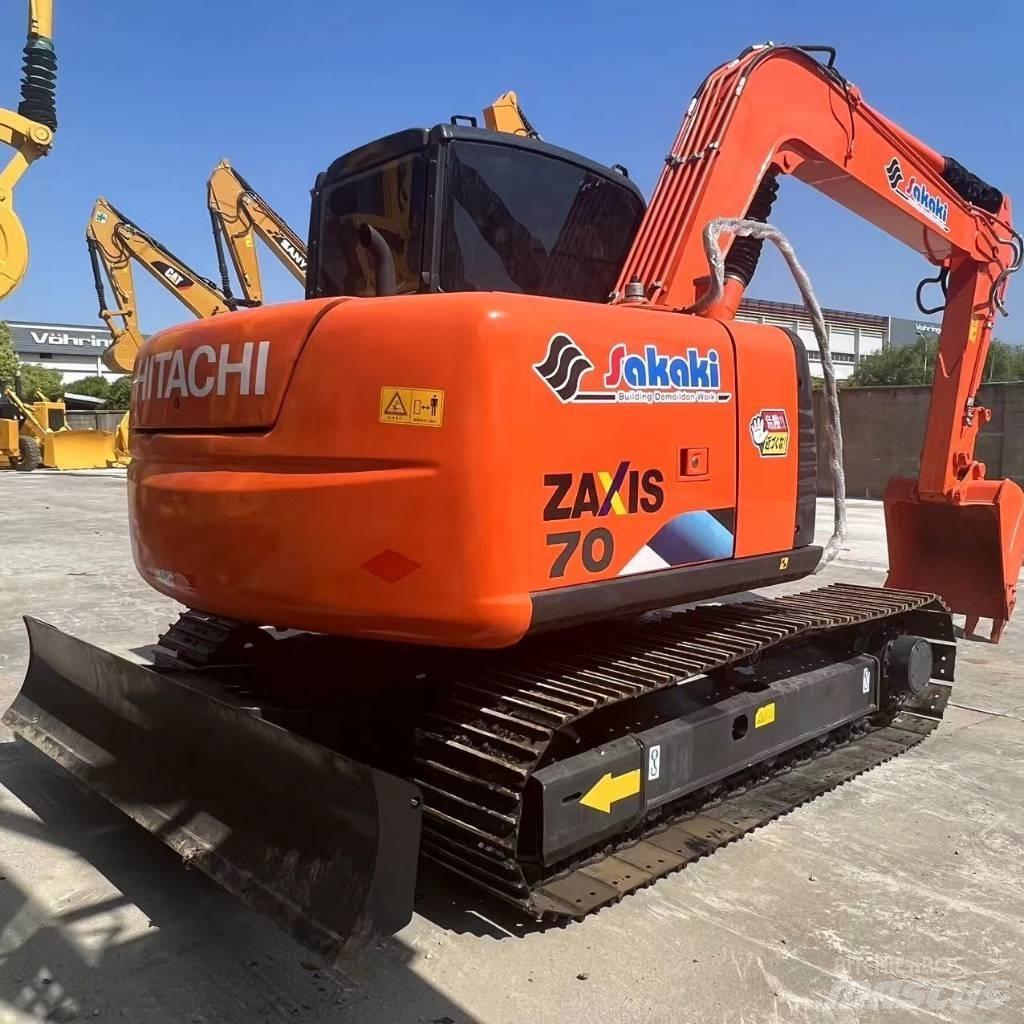 Hitachi ZX 70 Mini kotrók < 7t