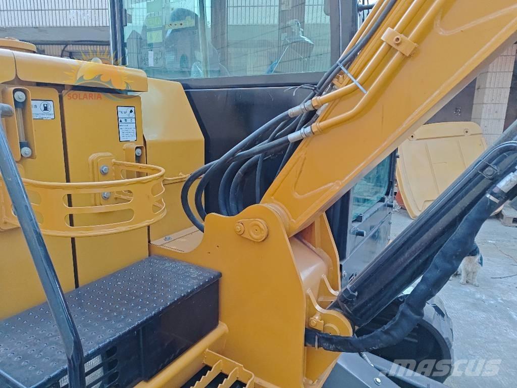CAT 305.5E2 Mini kotrók < 7t
