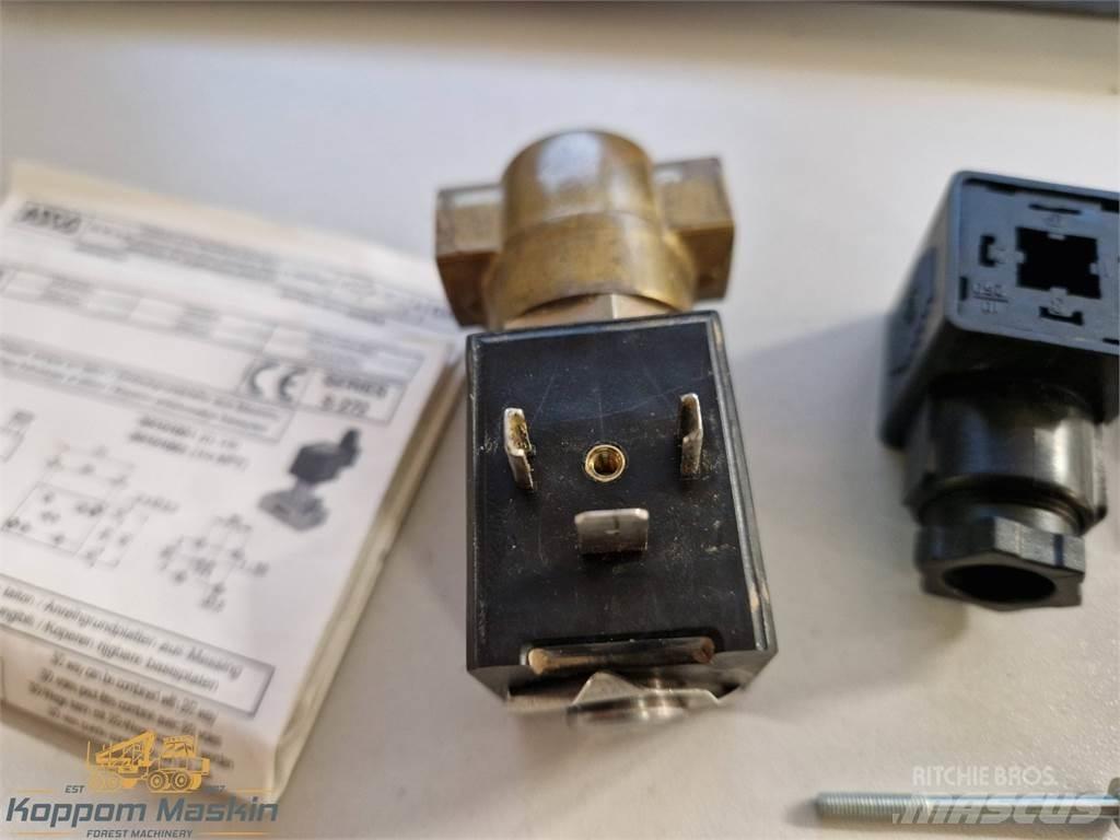 Rottne 037-0166 Motorok