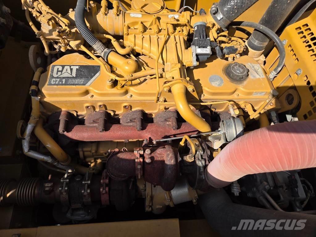 CAT 330FL Lánctalpas kotrók